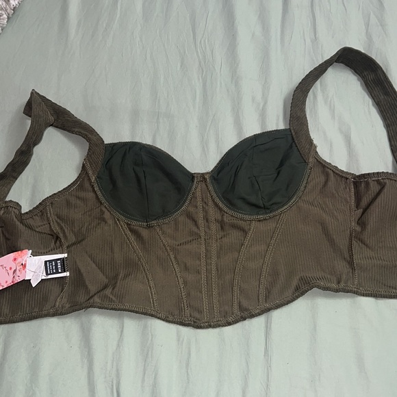 BNWT Corduroy crop top bustiers with zipper closure - Picture 5 of 7